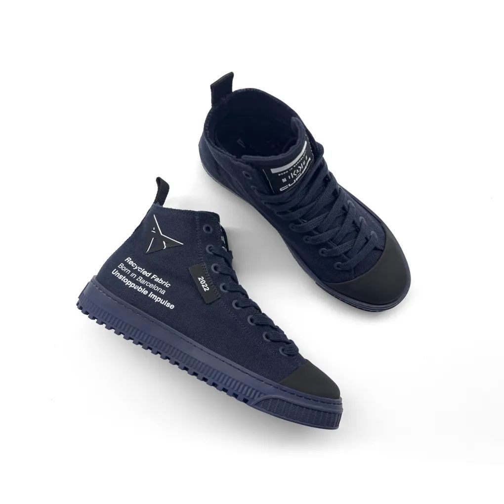 MIKAKUS x CUPRA Born Blau