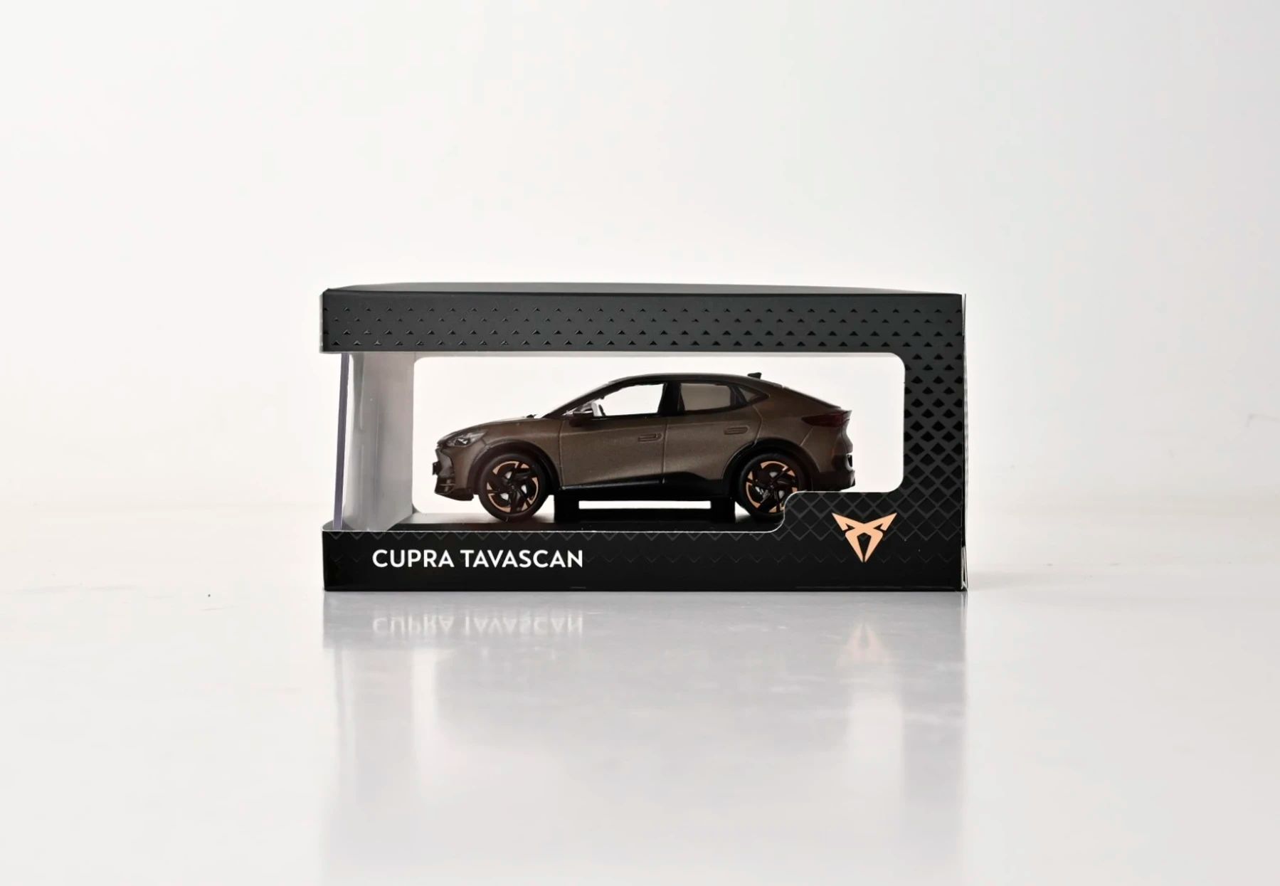 CUPRA Tavascan Bronze Matt Modellauto 1:43